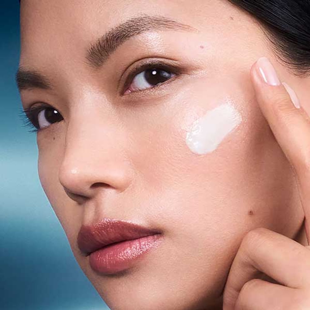 The Moisturizing Fresh Cream