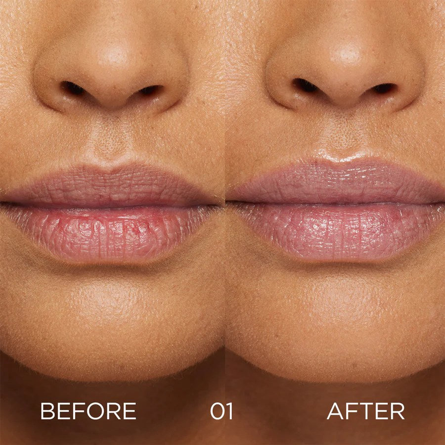 clarins-lip-oil-balm-01-pale-pink-1cl0000000312-05_900x