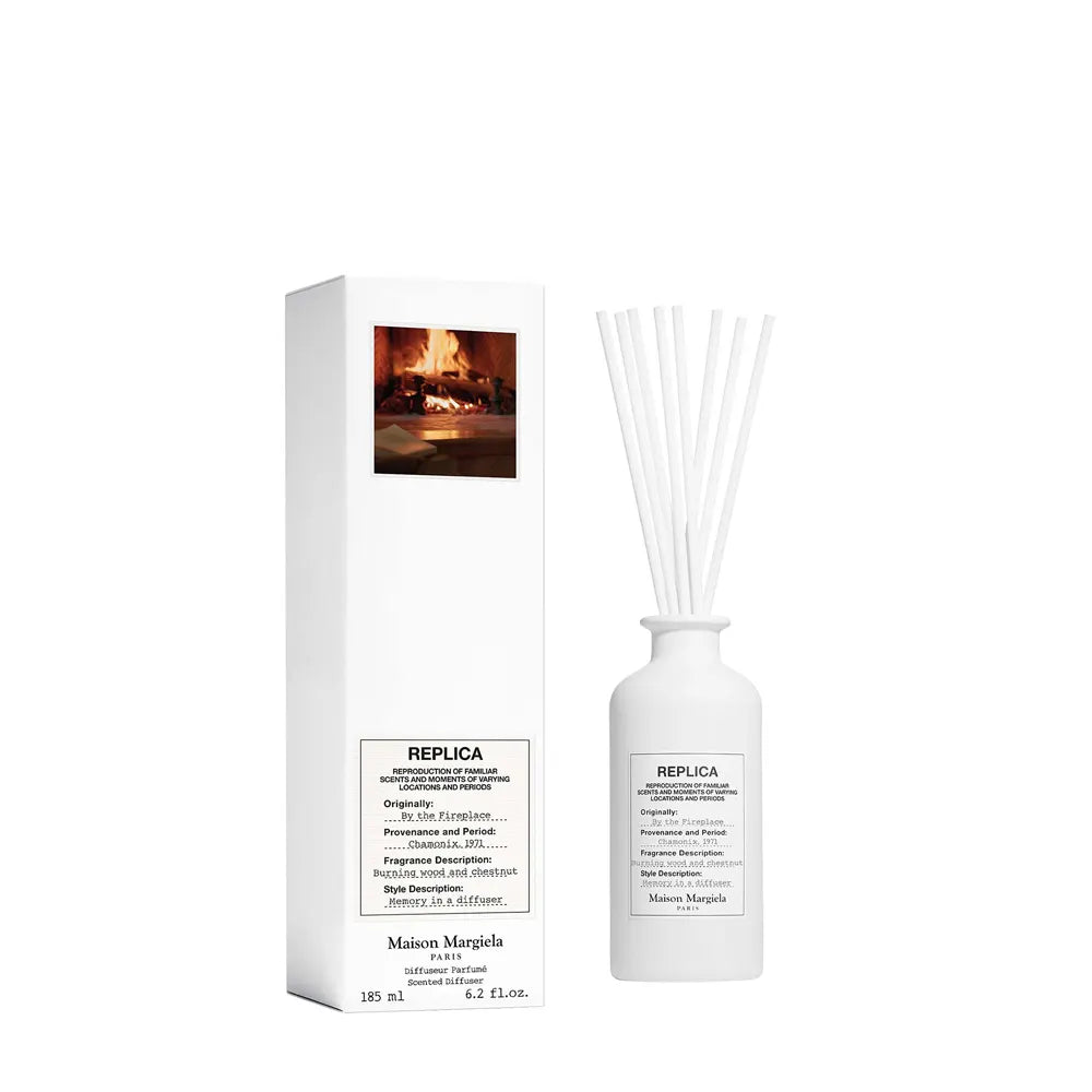 By the Fireplace Diffusore per ambienti